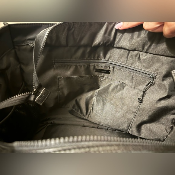 Lululemon Athletica Jacquard Camo Now and Always Large Tote in deep coal - Picture 5 of 12